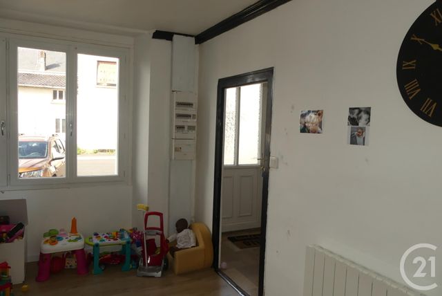 maison à vendre - 6 pièces - 103.0 m2 - COURLAY - 79 - POITOU-CHARENTES - Century 21 Amb Immobilier maison à vendre - 6 pièces - 103.0 m2 - COURLAY - 79 - POITOU-CHARENTES - Century 21 Amb Immobilier