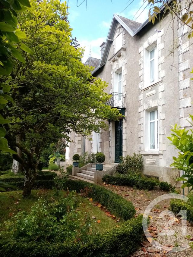 Afficher la photo en grand maison à vendre - 7 pièces - 185.0 m2 - MAZIERES EN GATINE - 79 - POITOU-CHARENTES - Century 21 Amb Immobilier