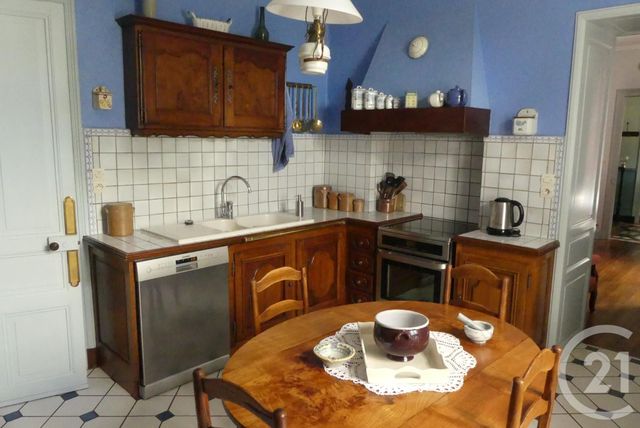 Afficher la photo en grand maison à vendre - 7 pièces - 185.0 m2 - MAZIERES EN GATINE - 79 - POITOU-CHARENTES - Century 21 Amb Immobilier