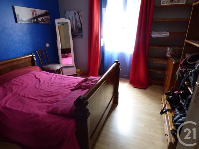 Afficher la photo en grand maison à vendre - 7 pièces - 151.8 m2 - CHATILLON SUR THOUET - 79 - POITOU-CHARENTES - Century 21 Amb Immobilier