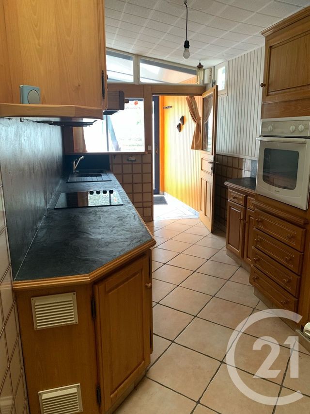 maison à vendre - 7 pièces - 197.71 m2 - PARTHENAY - 79 - POITOU-CHARENTES - Century 21 Amb Immobilier