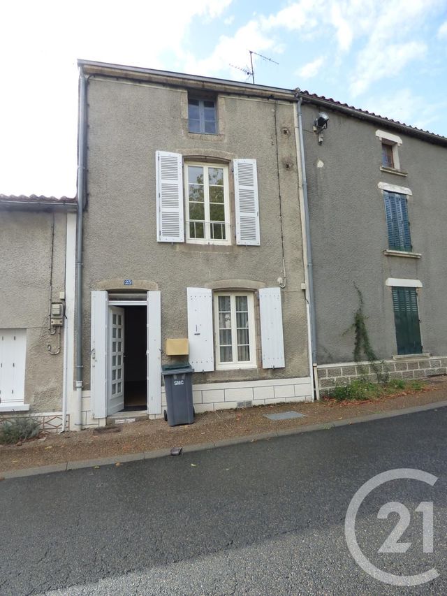 maison à louer - 4 pièces - 85.61 m2 - AZAY SUR THOUET - 79 - POITOU-CHARENTES - Century 21 Amb Immobilier