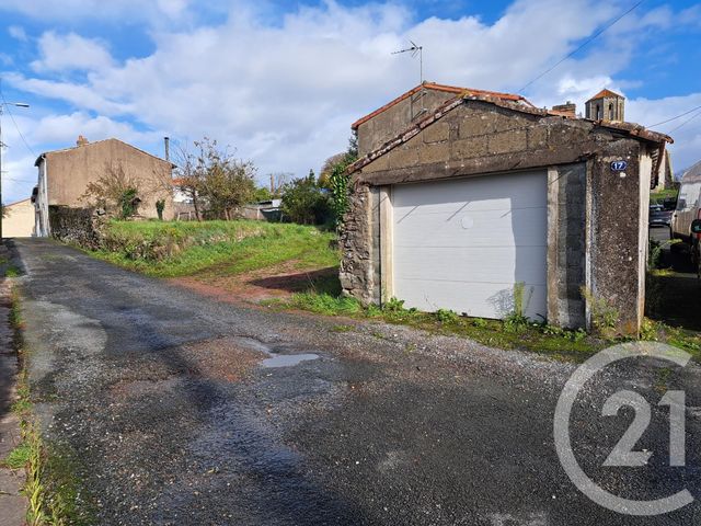 maison à vendre - 5 pièces - 64.17 m2 - PARTHENAY - 79 - POITOU-CHARENTES - Century 21 Amb Immobilier