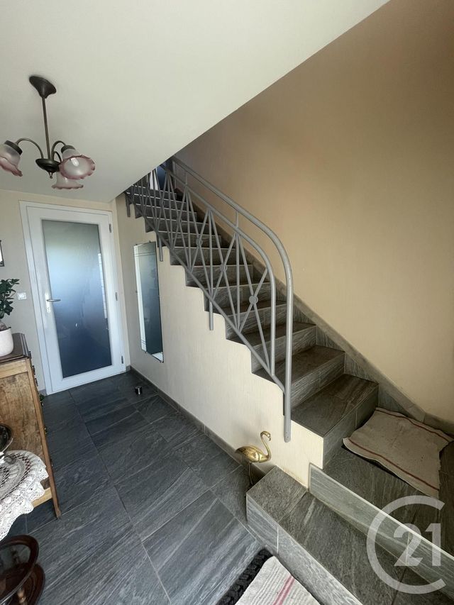 maison à vendre - 8 pièces - 115.97 m2 - PARTHENAY - 79 - POITOU-CHARENTES - Century 21 Amb Immobilier