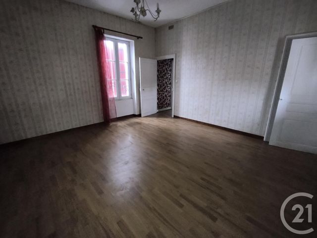 maison à vendre - 7 pièces - 138.71 m2 - PARTHENAY - 79 - POITOU-CHARENTES - Century 21 Amb Immobilier