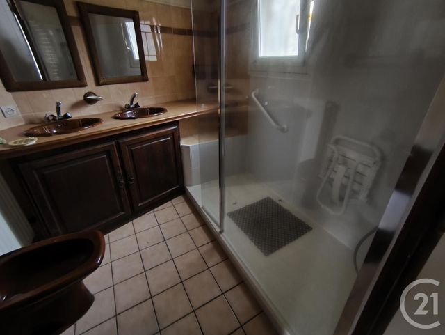 maison à vendre - 7 pièces - 138.71 m2 - PARTHENAY - 79 - POITOU-CHARENTES - Century 21 Amb Immobilier