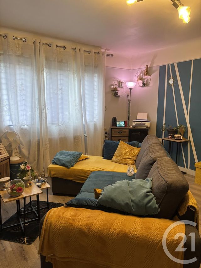 maison à vendre - 7 pièces - 79.3 m2 - PARTHENAY - 79 - POITOU-CHARENTES - Century 21 Amb Immobilier