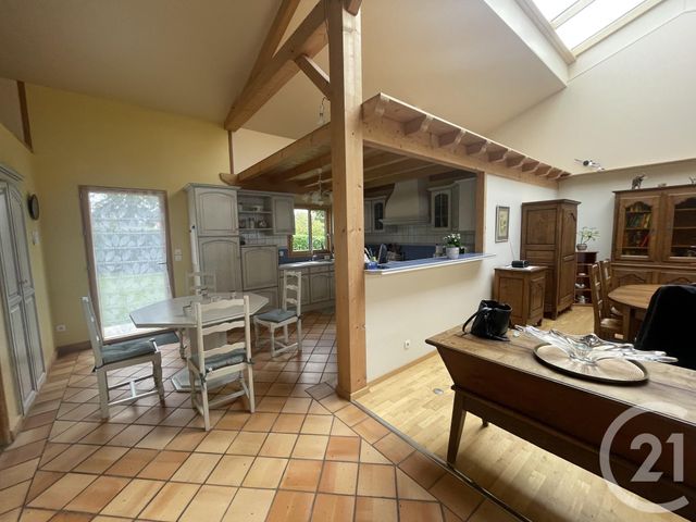 maison à vendre - 6 pièces - 154.47 m2 - CHAMPDENIERS ST DENIS - 79 - POITOU-CHARENTES - Century 21 Amb Immobilier