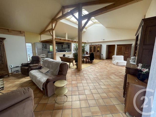 maison à vendre - 6 pièces - 154.47 m2 - CHAMPDENIERS ST DENIS - 79 - POITOU-CHARENTES - Century 21 Amb Immobilier