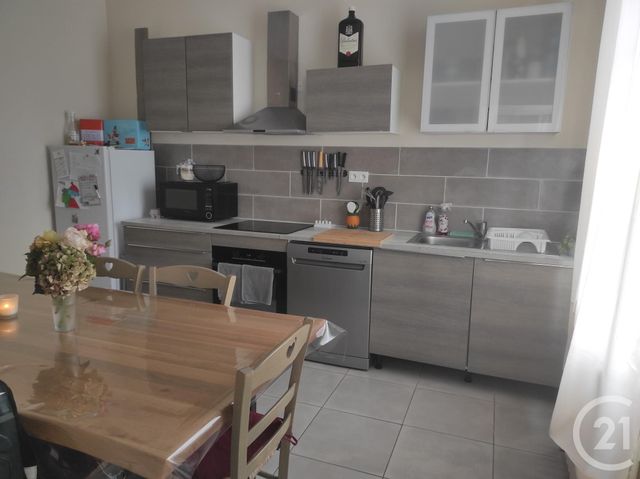 maison à vendre - 7 pièces - 105.58 m2 - PARTHENAY - 79 - POITOU-CHARENTES - Century 21 Amb Immobilier