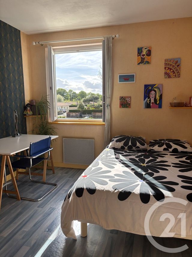 maison à vendre - 7 pièces - 132.96 m2 - PARTHENAY - 79 - POITOU-CHARENTES - Century 21 Amb Immobilier